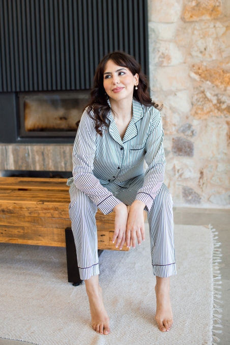 Pyjama femme satin oversize rayé noir et blanc – chemise et pantalon style boyfriend