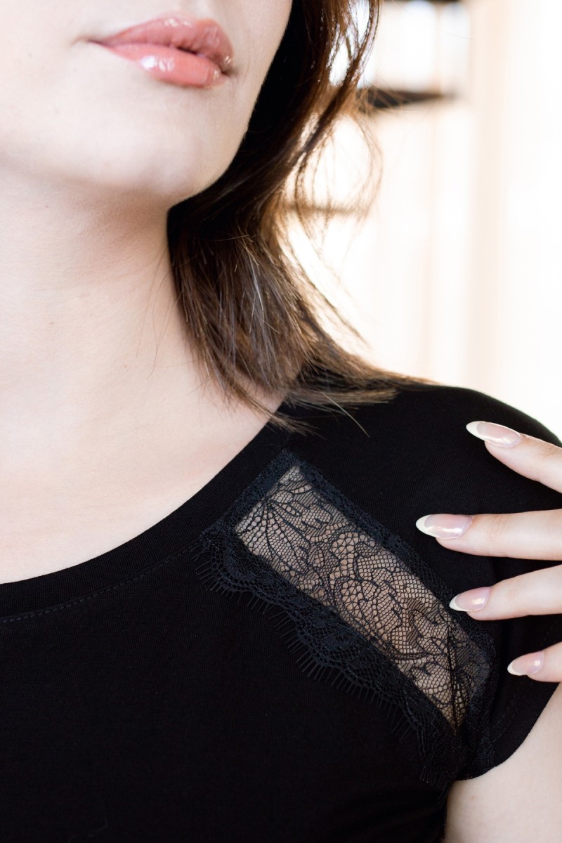 Pyjama femme 2 pièces coton avec dentelle – Noir ou Rose | Glossy Envy