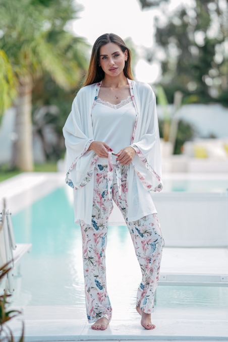 Pyjama 4 pièces blanc en satin de soie - top, short, pantalon, kimono