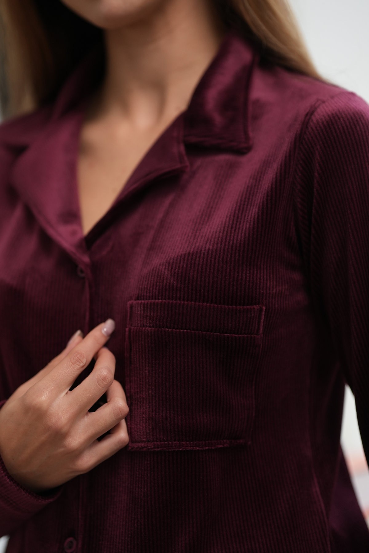 Ensemble pyjama femme velours rayé | Homewear chic – Glossy Envy Tunisie
