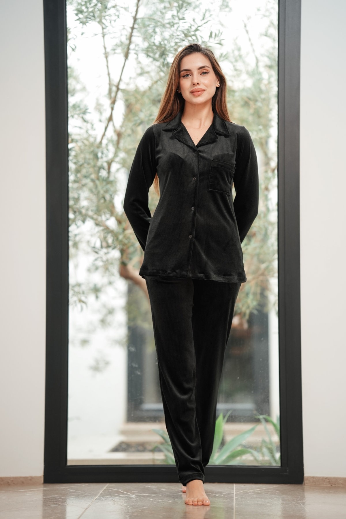 Ensemble pyjama femme velours rayé | Homewear chic – Glossy Envy Tunisie