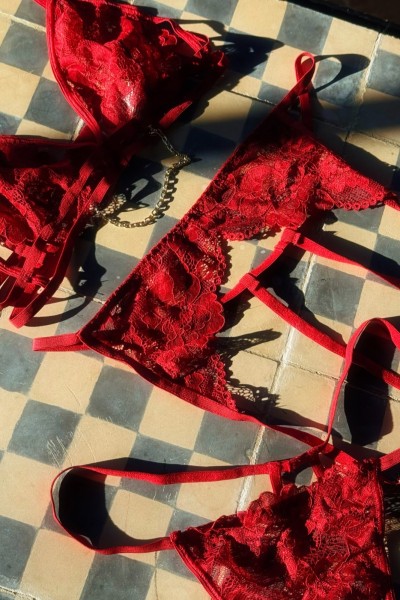 Ensemble lingerie sexy 3 pièces rouge